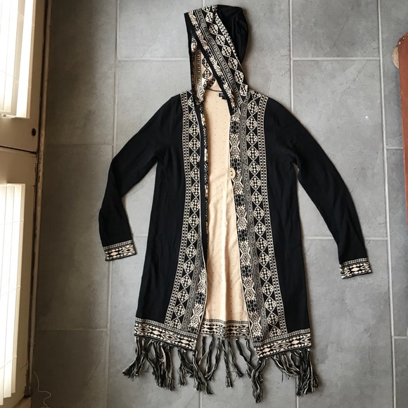 Lucky Brand Sweaters - Lucky Brand hooded sweater fringe size small